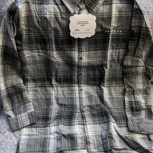 Friends S long sleeve button down shirt